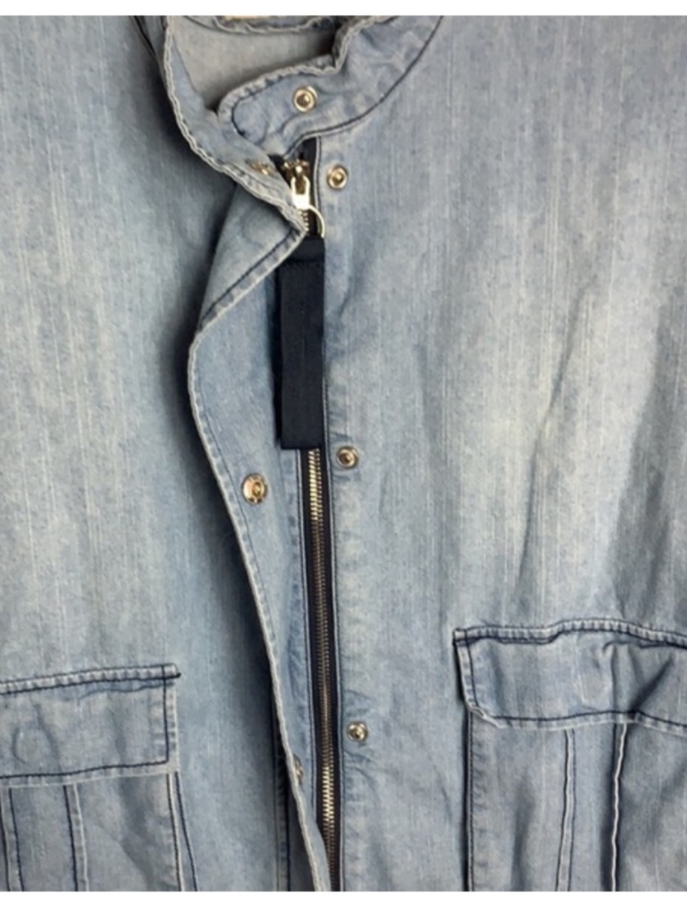 🏷️🧡🔥Ashley Vintage Charm - Light Wash Denim Jacket - XL - Picture 3 of 4